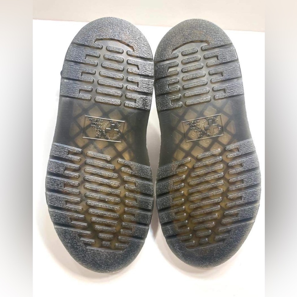 Dr.Martens Women’s Clarissa II Leather Sandals - Picture 6 of 14